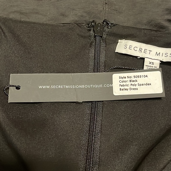 Secret Mission Black Bailey Dress with ostrich fur lining NWT - Picture 10 of 10